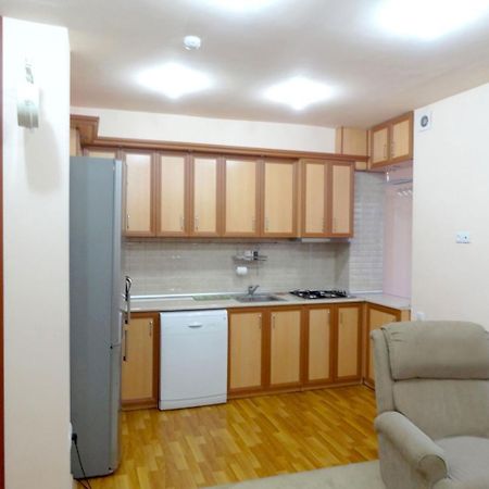 Apartment In The Center Of Yerevan By The Republic Square Exterior photo
