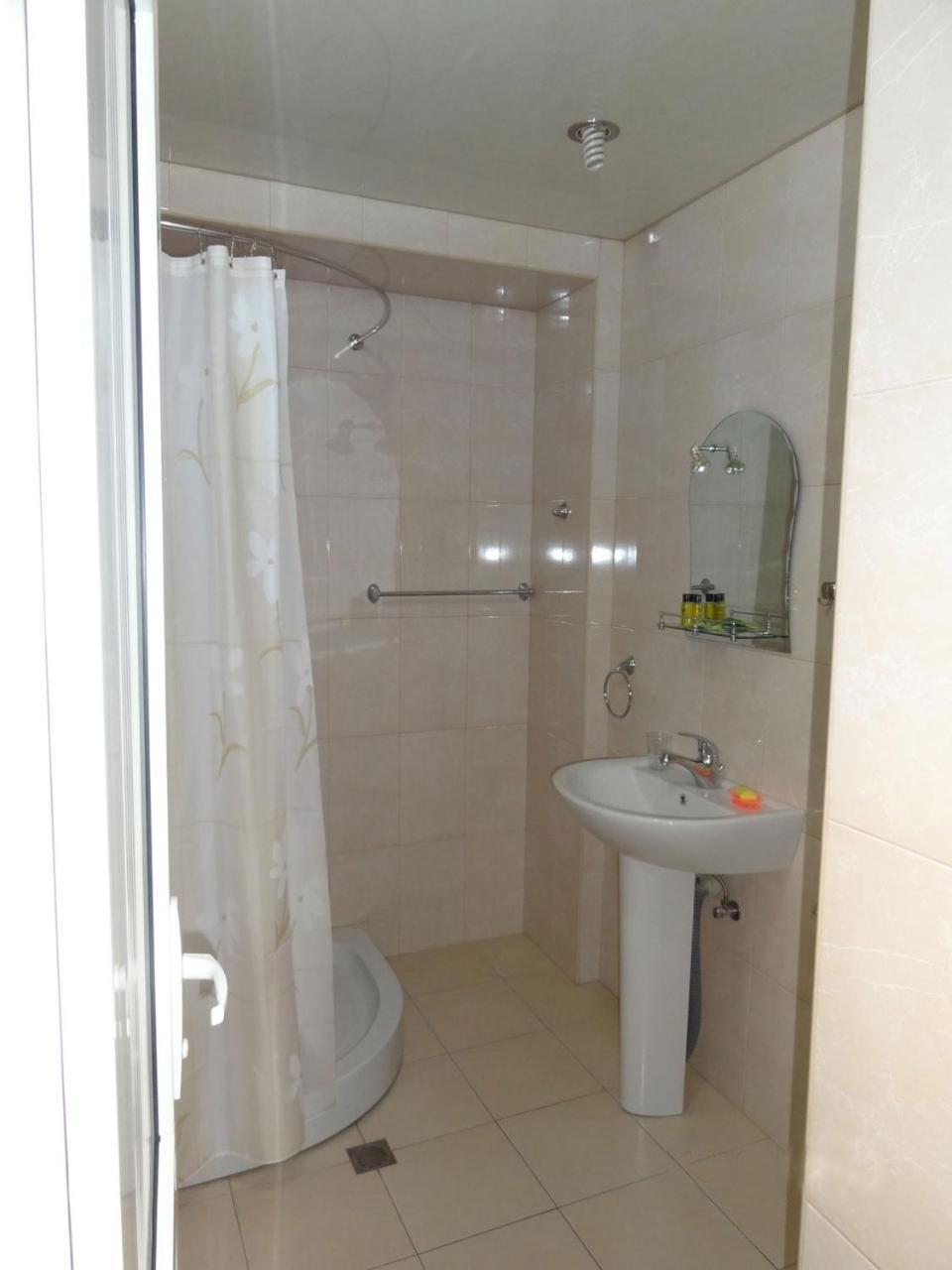 Apartment In The Center Of Yerevan By The Republic Square Exterior photo